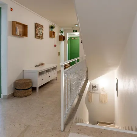 Hôtel&studios Astor Hotel 3*