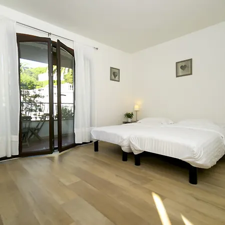 Hotel Hôtel&studios Astor 3*