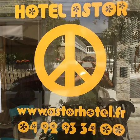 Hotel Hôtel&studios Astor